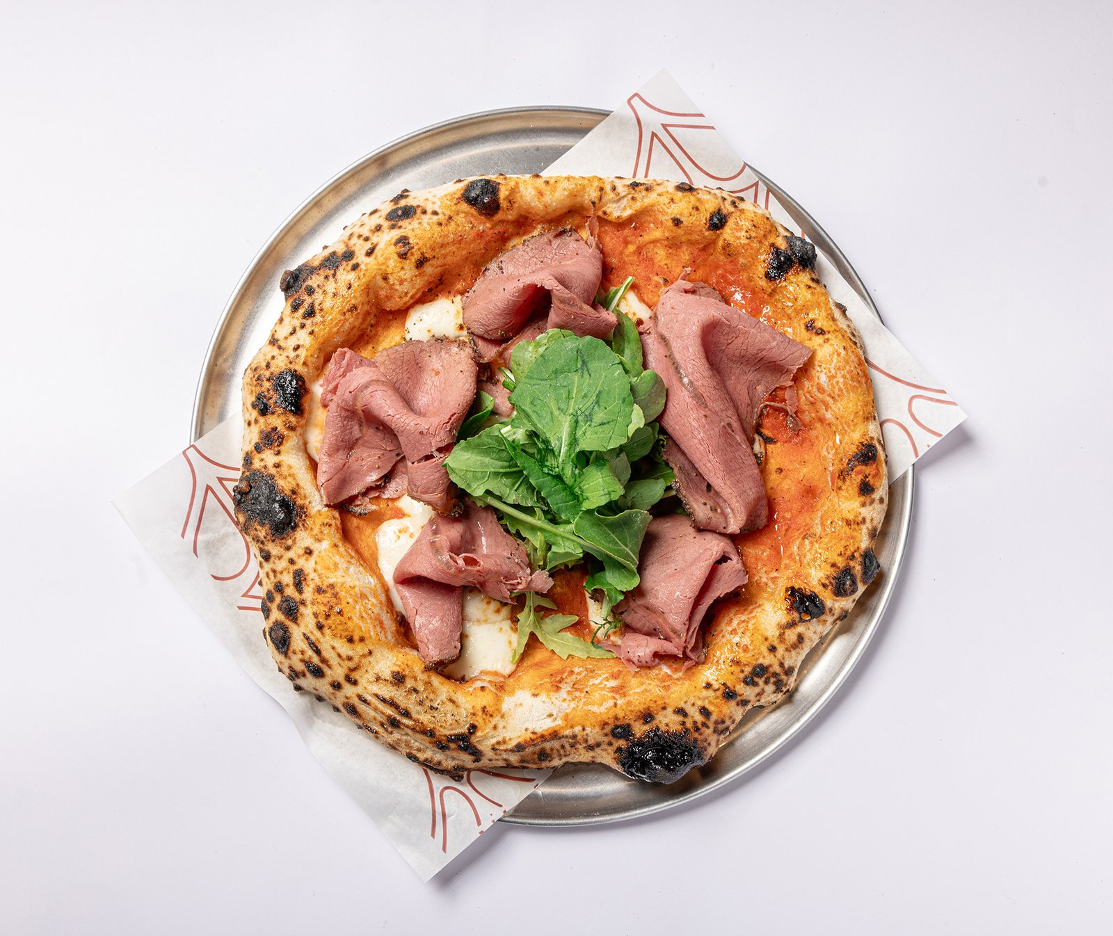 بيتزا روست بيف